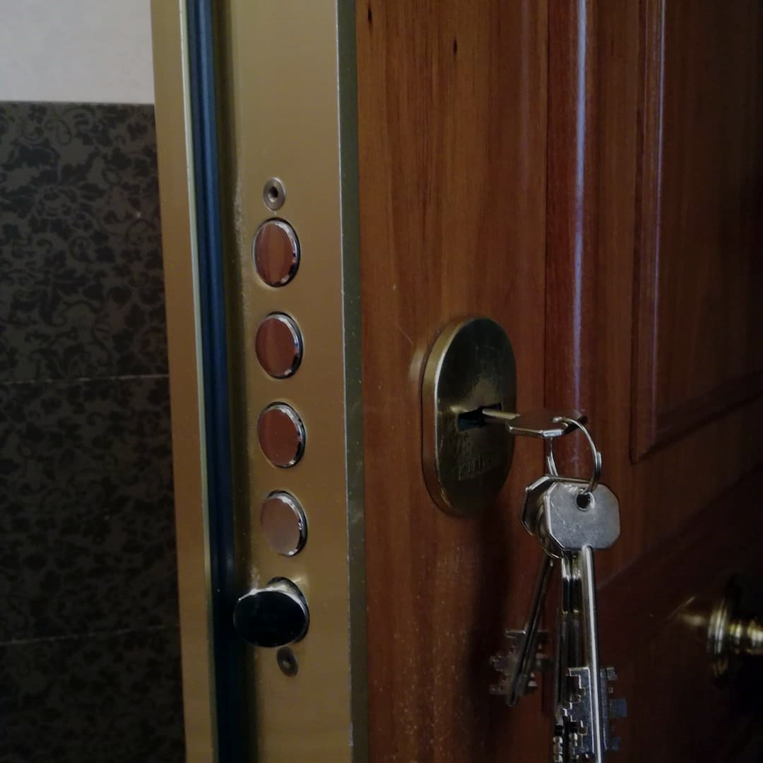 Apertura de puertas 24h